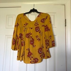 Old navy floral top